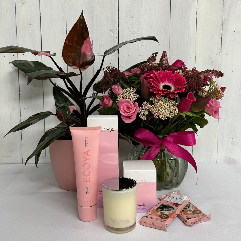 gift bundle pink princess and pink flowers chch